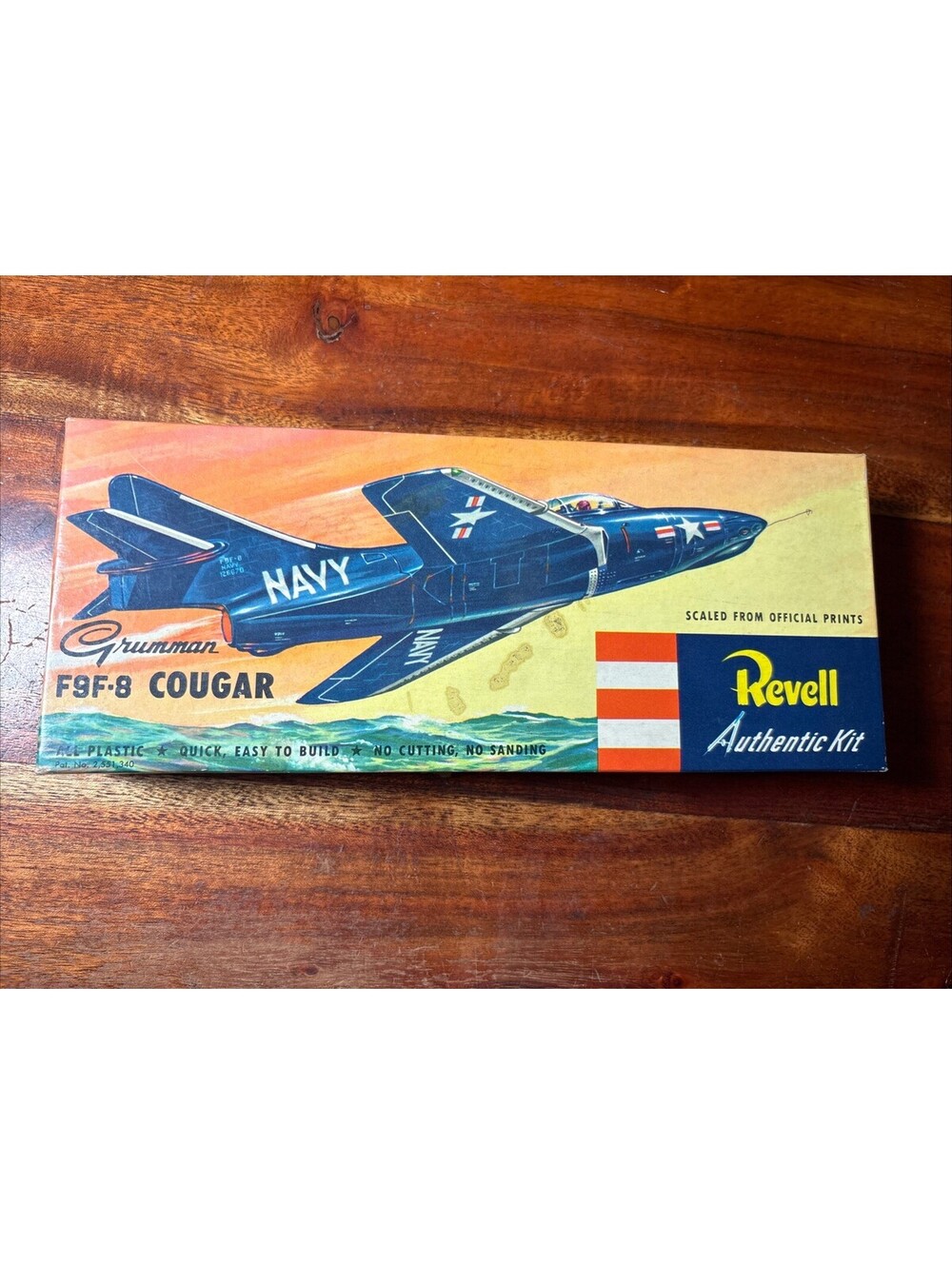 RARE!! REVELL 1953/1954 "MISH MASH" F9F-8 Grumman Cougar 1/54 Unbuilt Unpainted